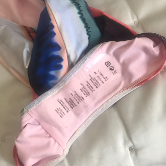 Water color one piece bathing suit - Picture 3 of 3